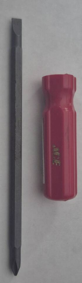 Ace 082901023722 2 In 1 Flat/slotted And Phillips Mini Screwdriver With Pocket Clip New