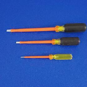 Mc5pcg Cementex You Get All 3 - Insulated Screwdrivers Common / Phillips M7cg