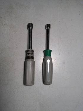 97460 Husky 2 Nut Drivers 11mm And 9mm