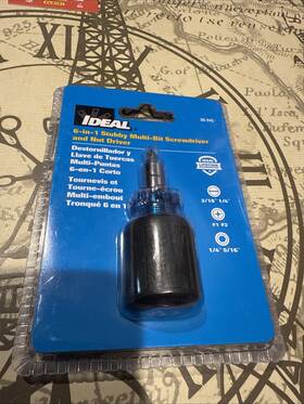 30-945 Ideal Stubby 6-in-1 Multi-bit Screwdriver And Nut Driver 30-945 Ideal Stubby 6-in-1 Multi-bit Screwdriver And Nut Driver