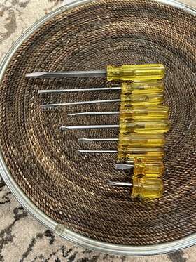 400-c Irwin Vintage Yellow/amber Screwdrivers Slotted/phillips 9 Pcs
