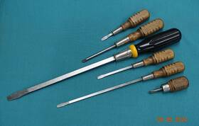 800-8000-300 Irwin Tools Classic # Series Screwdrivers 6 Pc. Set With Wood Handles