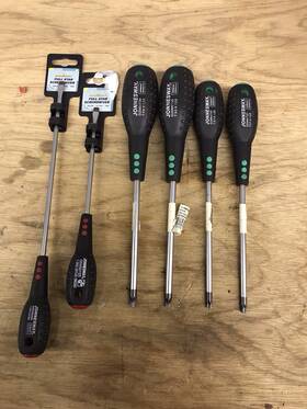1-1x5.5x200 Jonnesway D3750t08s 6 New Screwdrivers. 2-t27 2-t30 1-1x5.5x125 And Flats