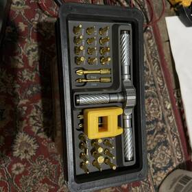 Ht220101-30 Ker 30 In 1 T-type Multifunctional Ratcheting Screwdriver Set