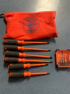 85076ins Klein Tools 6 Insulated Screwdriver Set Features Bits And Case