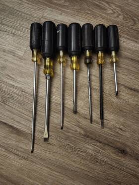 85442 Klein Tools 7pcs Cushion-grip Screwdrivers Insulated Flat Phillips Pick