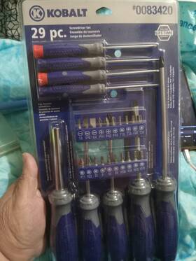 0083420 Kobalt Screwdrivers 29-pieces Plastic Handle Magnetic Assorted Screwdriver Set