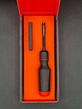 Ltt Linus Techtips 873343000262 Screwdriver By Tech Tips - Black