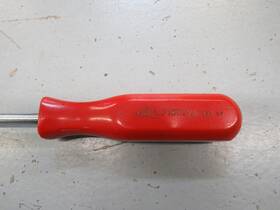 Tdy027078 Mac Tools P1802a 22 Inch #2 Phillips Head Screwdriver P1802xa Red