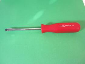 Pnr4ar Mac Tools 1/4 Inch X 4 Slotted Screwdriver Hard Handle Red New