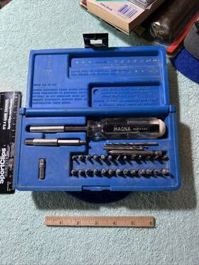 Esp.41786 Magna Edp.41786 Products Screwdriver Set And 5 Extra Bits