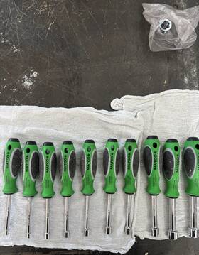 Matco Tools Pgnd5.5mb Pgndmb 11pc Metric Nut Driver Set Green Ergonomic Handle Steel