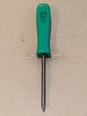Sg-84p2r Matco Tools Sg 84p2r Green Hard Handle 8 Inch Long #2 Phillips Screwdriver