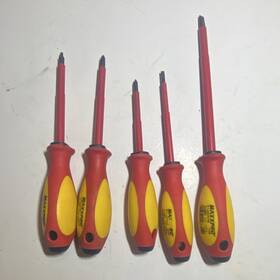 54812 Maxxpro Insulated Screwdriver Set Phillips Slotted 5pc Red Yellow Steel Models