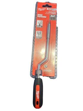 48-22-2916 Milwaukee Tool Multi-bit Screwdriver Chrome Metal 2 Pcs