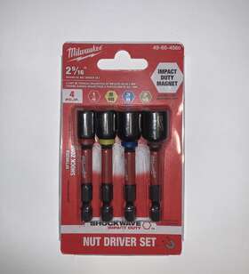 49-66-4566 Milwaukee Tool 4 Pc. Shockwave Impact Duty 2-9/16 Inch Magnetic Nut