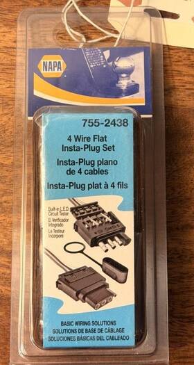 755-2438 Napa 4 Wire Flat Insta-plug Set With Built In L.e.d Circut Tester