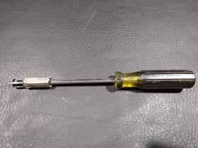 D526 New Britain Vintage Slotted Screw Starter #d526 Usa