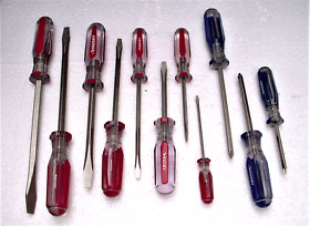 New Husky 11 Piece Screwdriver Set 8 Sloted And 3 Phillips