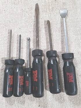30799 Popular Mechanics Lot Of 6 Pm Black Screwdrivers Made In Usa Tools