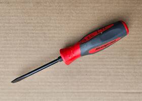 Gshd4 Snap-on Slotted/ Flat Blade Soft Grip Screwdriver