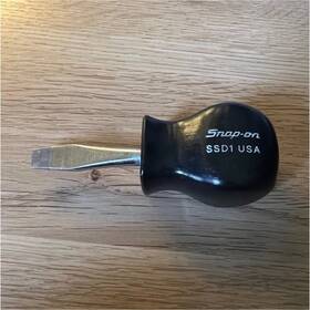 Ssd1-usa Snap-on Ssd1 Usa Stubby Slotted/flathead Screwdriver Black/silver Metal/plastic