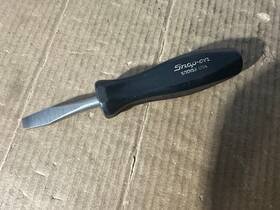 Ssd153 Snap-on Tools Rare Black Hard Handle Stubby Flat Tip Screwdriver