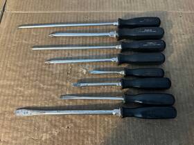 Ssd160 Snap-on Tools 8 Piece Vintage Black Hard Handle Screwdrivers Phillips And Flat