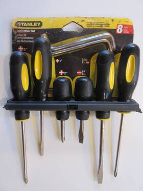 60-081 Stanley 076174600810 Vintage 8 Piece Screwdriver Set