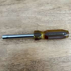 61-810 Stanley Usa 7/16 Nut Driver Brown Clear/yellow Handle Vintage 61-810 Stanley Usa 7/16 Nut Driver Brown Clear/yellow Handle Vintage
