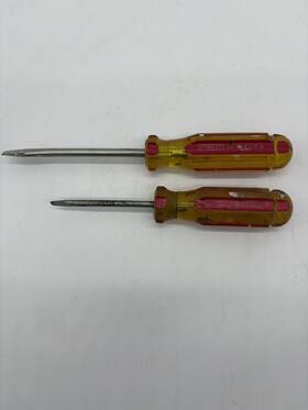 64-864 Stanley 64-883 Lot Of 2 Vintage Flathead Screwdrivers 6.5 Inch And 8 Usa