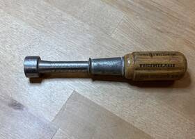 3420 Walden Worcester Vtg Stevens Spintite 5/8 Inch Nut Driver # Usa Wooden Handle