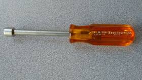 Xcelite 037103481184 10-m 5/16 Inch Yellow Handle Magnetic Hex Nutdriver