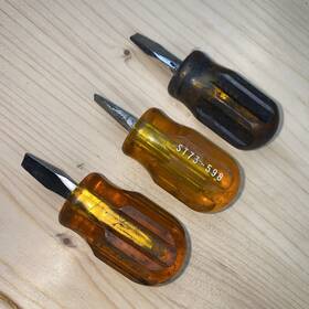 St73-598 Xcelite 3 Vtg Stubby Flat Slotted Screwdrivers Inch Long 1 Blade Usa