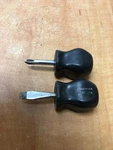 2X Snap-on Tools Stubby Screwdrivers SDD1 Flathead SDDP22 No. Phillips. Fixed Price $17.99.