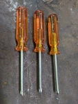One- Vaco Phillips #1 Screwdriver P-1 Amber Handle Chrome Vanadium Steel Usa. Fixed Price $14.00.
