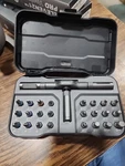 Ratchet Screwdriver Set, 24 1 Magnetic Sets. Broken Hinge. Fixed Price $15.00.