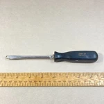 Snap-on Screwdriver Flat Slotted Round Shank 4" Black Handle #SSD4 Usa. Fixed Price $8.00.