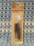 1987 Dritz 3 Piece Small Screwdriver Set 2 Flat Phillips For Appliances. Fixed Price $26.23.