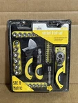 Toolworks 53PC Sae & Metric Socket Bit Set #TW203. Fixed Price $9.99.