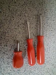 Mac Tools P212XA #2 Stubby Phillips, Flat Head Screwdriver Red Handle. Fixed Price $16.00.
