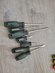 Set Of 7 Masterforce Screwdrivers Phillips Flatheads Rubber Handles. Fixed Price $22.50.