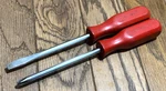 Mac Tools #3 Phillips Flat Slotted 9.25" Long Screwdriver Set Red Usa. Fixed Price $44.00.