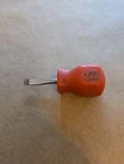 Mac Tools Flat Tip Stubby Screwdriver Red Hard Handle PNR1AR. Fixed Price $15.00.