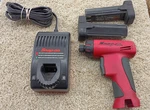 Snap-on CTS596 9.6V 1/4" Screwdriver, 2BATTERIES, Charger Usa (2682). Fixed Price $124.99.