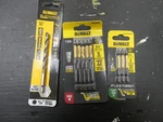 Dewalt DWA2SQ2IR5 Flex Torq Pcs- DWAF2TX201R3 3PC & DWA5017 Bit. Fixed Price $20.00.