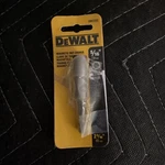Dewalt DW2222 Magnetic Nut Driver 5/16" (7,9MM) Free Shipping. Fixed Price $9.00.