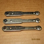 Lot Of 3 Vintage Craftsman Right Angle Ratcheting Flat Head Screwdrivers 4117. Fixed Price $24.99.