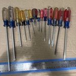 Vintage Sears Craftsman 14PC Screwdriver Set 8 Flat (1) From Taiwan & 6 Phillips. Fixed Price $25.00.