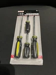 Tool Bench Hardware 4 Pc Magnetic Screwdriver Sets Brand New. Fixed Price $6.04.